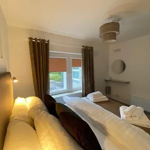  Apartment Location Location - Gorgeous 3 Bed In Ireland