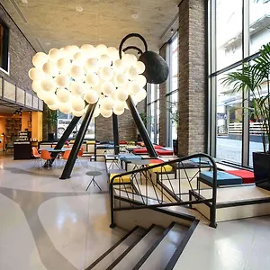 apartment-ns.alltbilisihotels.com/